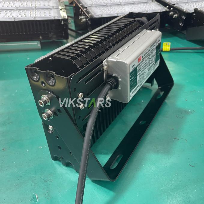 50W 100W 150W 200W 250W 300W ألومنيوم فين LED أضواء الفيضانات IP65 مدة الحياة الطويلة جودة جيدة LED أضواء الصدر العالي 3