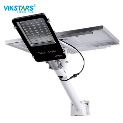 جهاز التحكم عن بعد IP65 Solar Street Light 100w 200w Die Casting Alu Glass Materials