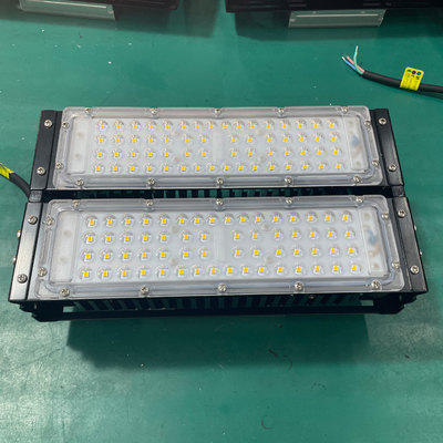 150W Meanwell Driver VIKSTARS ضوء الفيضانات LED في الهواء الطلق 120lm نفق ملعب الغولف